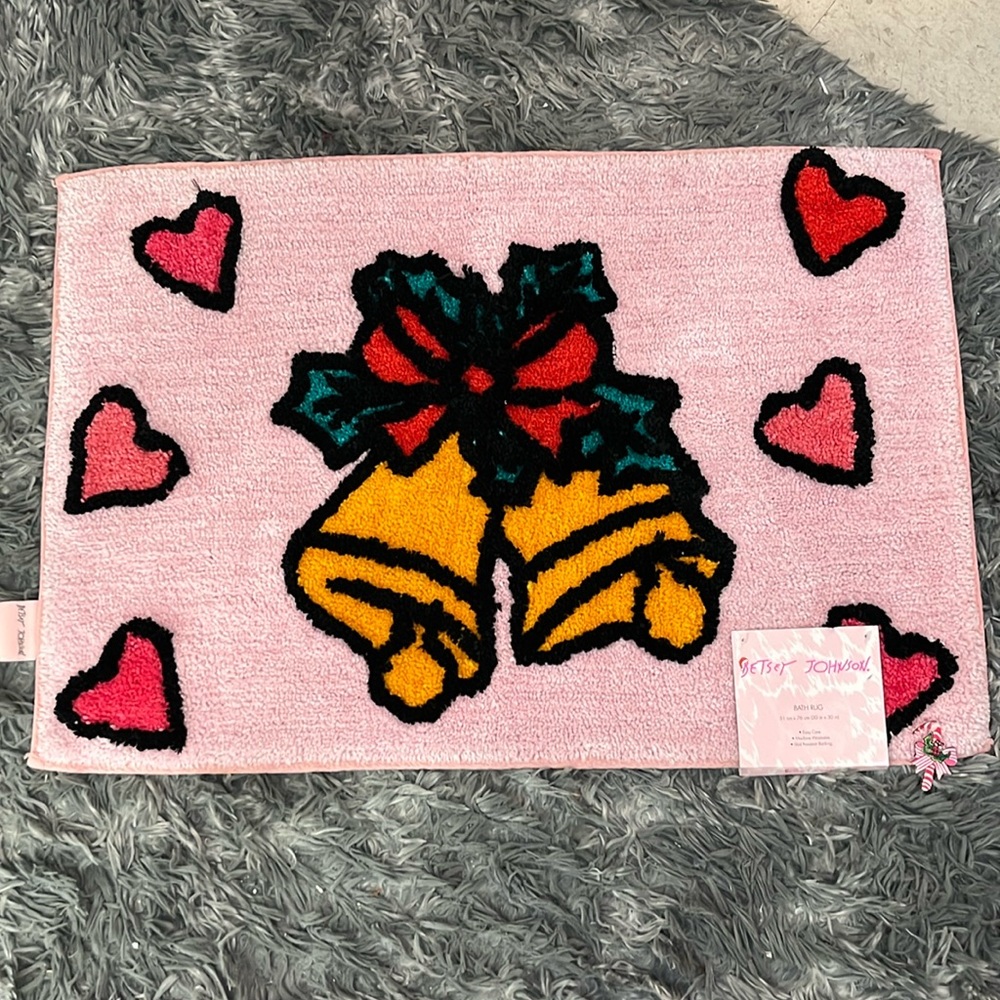 Betsey Johnson 🔔 bells Christmas bath rug
